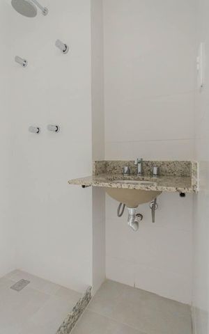 Apartamento à venda com 60m², 2 quartos e sem vagaBanheiro Suíte
