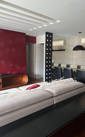 Apartamento à venda com 130m², 3 quartos e 3 vagas Apartamento à venda com 130m², 3 quartos e 3 vagasSala