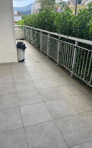 Apartamento à venda com 110m², 3 quartos e 1 vaga Apartamento à venda com 110m², 3 quartos e 1 vagaVaranda