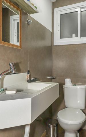 Apartamento à venda com 220m², 3 quartos e sem vagaBanheiro da Suíte 2