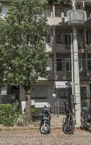 Apartamento à venda com 220m², 3 quartos e sem vagaFachada