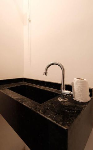 Casa à venda com 100m², 3 quartos e 2 vagasLavabo
