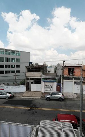 Casa à venda com 100m², 3 quartos e 2 vagasSuíte