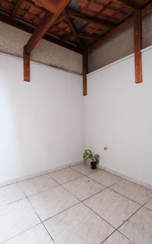 Casa à venda com 100m², 3 quartos e 2 vagasÁrea de Serviço