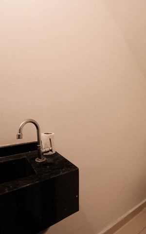 Casa à venda com 100m², 3 quartos e 2 vagasLavabo