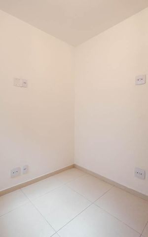 Casa à venda com 100m², 3 quartos e 2 vagasQuarto 2
