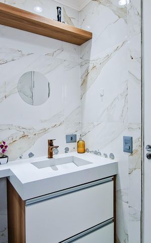 Apartamento à venda com 61m², 2 quartos e 2 vagasBanheiro Social
