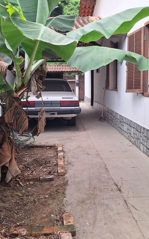 Casa à venda com 189m², 3 quartos e 3 vagas Casa à venda com 189m², 3 quartos e 3 vagasQuintal