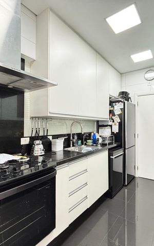 Apartamento à venda com 215m², 3 quartos e 3 vagasCozinha