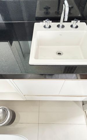 Apartamento à venda com 215m², 3 quartos e 3 vagasBanheiro da Suíte 2