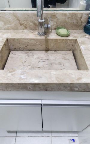 Apartamento à venda com 42m², 2 quartos e 1 vaga Apartamento à venda com 42m², 2 quartos e 1 vagaBanheiro