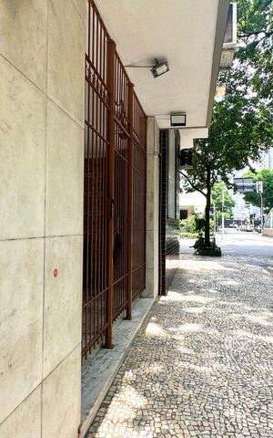 Apartamento para alugar com 125m², 3 quartos e sem vaga