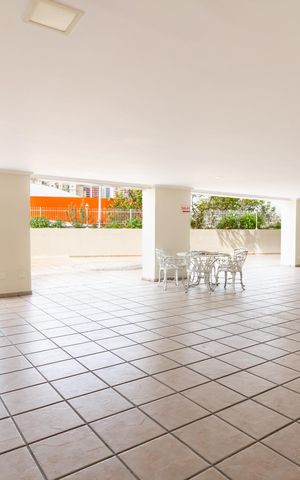 Apartamento à venda com 105m², 3 quartos e 2 vagas Apartamento à venda com 105m², 3 quartos e 2 vagasÁrea externa