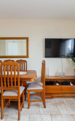 Apartamento à venda com 105m², 3 quartos e 2 vagas Apartamento à venda com 105m², 3 quartos e 2 vagasSala