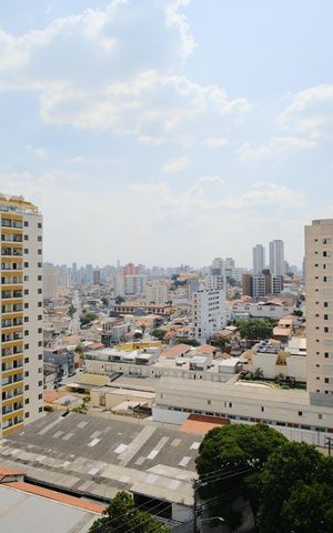 Apartamento à venda com 52m², 2 quartos e 1 vagaVista lateral esquerda