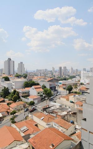 Apartamento à venda com 52m², 2 quartos e 1 vagaVista lateral esquerda
