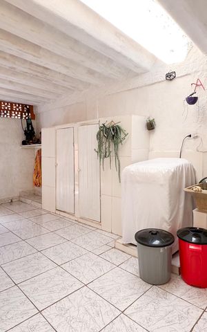 Apartamento à venda com 200m², 2 quartos e 2 vagas Apartamento à venda com 200m², 2 quartos e 2 vagasÁrea gourmet