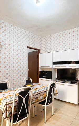Apartamento à venda com 200m², 2 quartos e 2 vagas Apartamento à venda com 200m², 2 quartos e 2 vagasCozinha