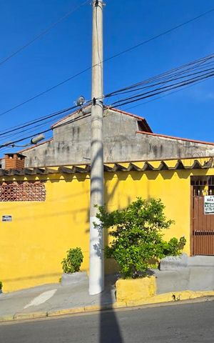 Apartamento à venda com 200m², 2 quartos e 2 vagas Apartamento à venda com 200m², 2 quartos e 2 vagasFachada