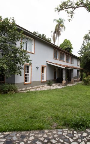 Casa de condomínio para alugar com 400m², 2 quartos e 4 vagas Casa de condomínio para alugar com 400m², 2 quartos e 4 vagasÁrea externa