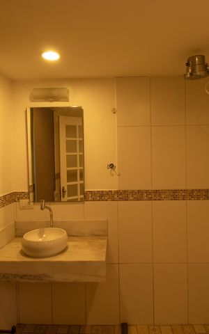 Casa de condomínio para alugar com 400m², 2 quartos e 4 vagas Casa de condomínio para alugar com 400m², 2 quartos e 4 vagasLavabo