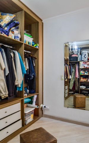 Apartamento à venda com 100m², 2 quartos e 2 vagas Apartamento à venda com 100m², 2 quartos e 2 vagasQuarto Suíte