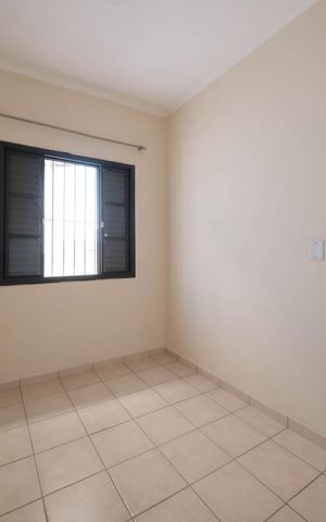Casa à venda com 240m², 4 quartos e 2 vagasQuarto 2