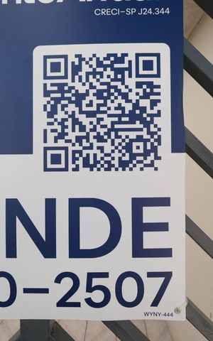 Casa à venda com 240m², 4 quartos e 2 vagasFachada