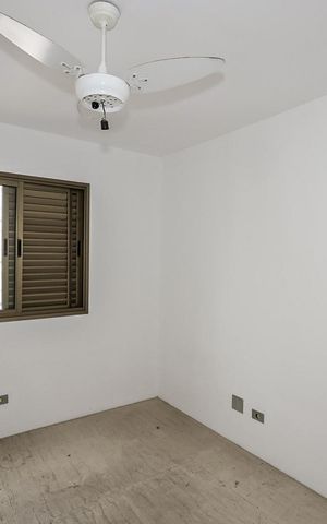 Apartamento à venda com 220m², 3 quartos e 2 vagasQuarto 2