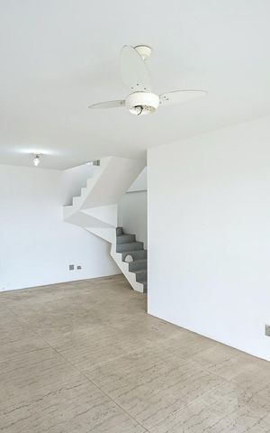 Apartamento à venda com 220m², 3 quartos e 2 vagasSala