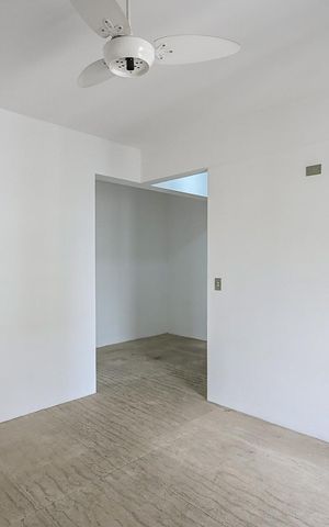 Apartamento à venda com 220m², 3 quartos e 2 vagasSuíte