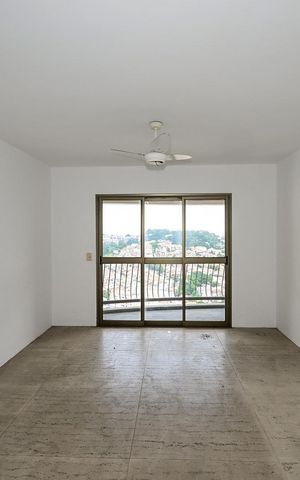 Apartamento à venda com 220m², 3 quartos e 2 vagasSala