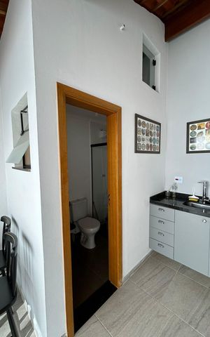 Casa à venda com 250m², 4 quartos e 5 vagas