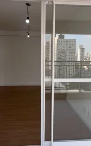 Apartamento para alugar com 84m², 3 quartos e 1 vagaVaranda