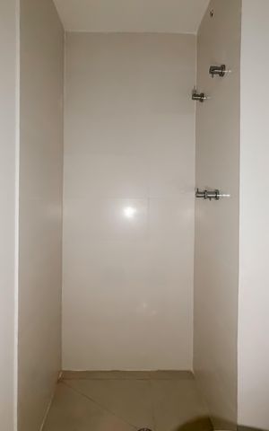 Studio à venda com 24m², 1 quarto e sem vaga Studio à venda com 24m², 1 quarto e sem vagaBanheiro