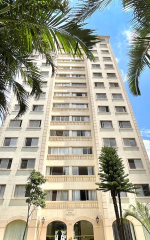Apartamento à venda com 59m², 2 quartos e 1 vaga Apartamento à venda com 59m², 2 quartos e 1 vagaFachada