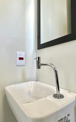 Apartamento à venda com 59m², 2 quartos e 1 vaga Apartamento à venda com 59m², 2 quartos e 1 vagaBanheiro 2
