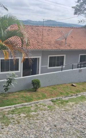 Casa de condomínio para alugar com 300m², 7 quartos e 5 vagas