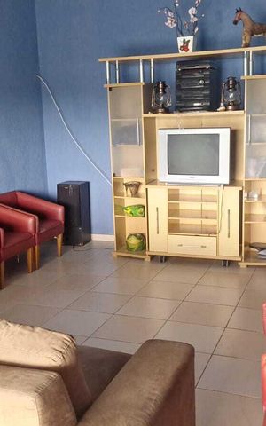 Casa de condomínio para alugar com 300m², 7 quartos e 5 vagas