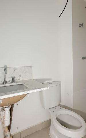 Studio à venda com 24m², 1 quarto e sem vaga Studio à venda com 24m², 1 quarto e sem vagaBanheiro