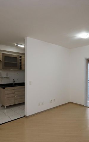 Apartamento à venda com 82m², 3 quartos e 2 vagas Apartamento à venda com 82m², 3 quartos e 2 vagasSala