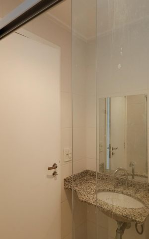Apartamento à venda com 82m², 3 quartos e 2 vagas Apartamento à venda com 82m², 3 quartos e 2 vagasBanheiro