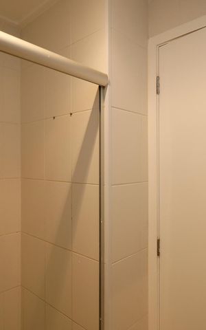 Apartamento à venda com 82m², 3 quartos e 2 vagas Apartamento à venda com 82m², 3 quartos e 2 vagasBanheiro