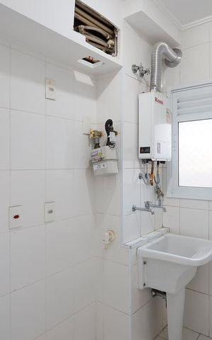 Apartamento à venda com 82m², 3 quartos e 2 vagas Apartamento à venda com 82m², 3 quartos e 2 vagasÁrea de Serviço