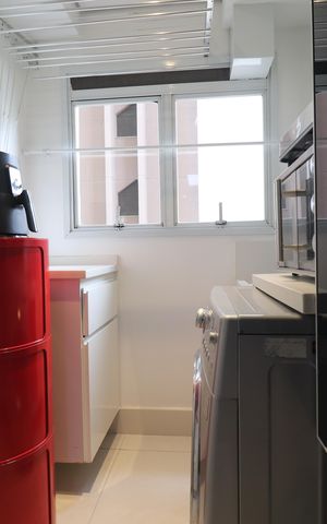Apartamento à venda com 94m², 2 quartos e 2 vagasÁrea de Serviço
