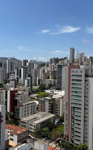 Apartamento à venda com 81m², 2 quartos e 1 vaga Apartamento à venda com 81m², 2 quartos e 1 vagaVista da Varanda