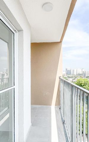 Apartamento à venda com 41m², 2 quartos e 1 vaga Apartamento à venda com 41m², 2 quartos e 1 vagaSacada