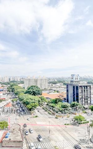 Apartamento à venda com 41m², 2 quartos e 1 vaga Apartamento à venda com 41m², 2 quartos e 1 vagaVista da Sacada