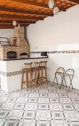 Casa à venda com 179m², 4 quartos e 2 vagas