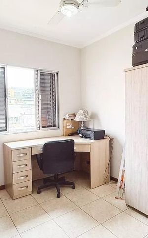 Casa à venda com 179m², 4 quartos e 2 vagas